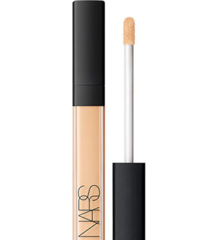 maquiagem Nars corretivo cremoso olheiras