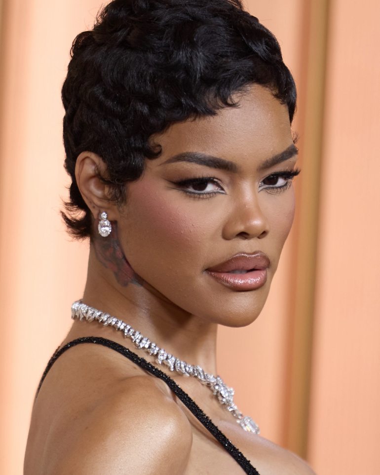 Teyana Taylor nos Oscars 2026 maquiagem